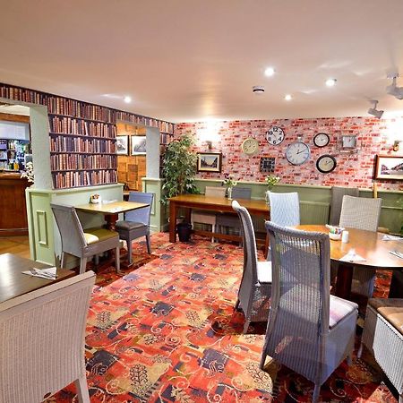 The Talbot Hotel Cleobury Mortimer Экстерьер фото