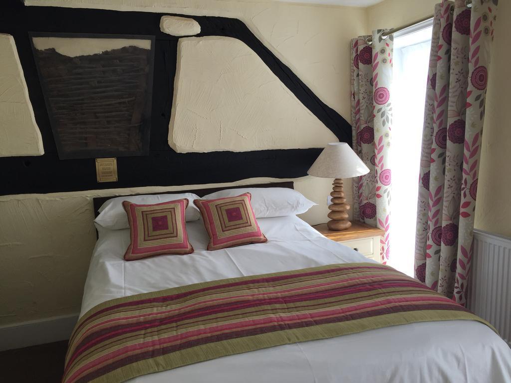 The Talbot Hotel Cleobury Mortimer Экстерьер фото