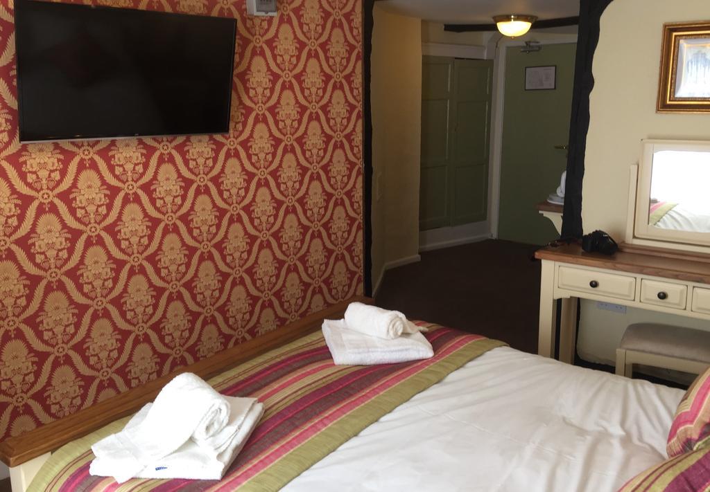 The Talbot Hotel Cleobury Mortimer Экстерьер фото