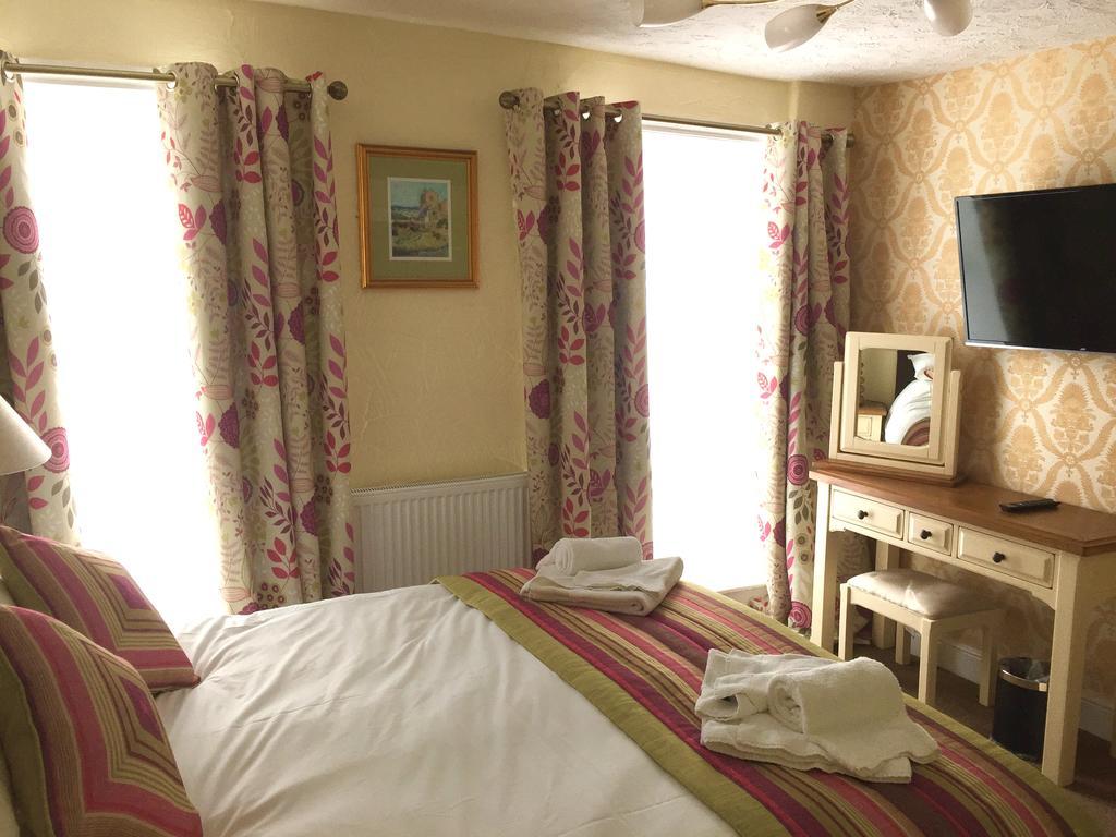 The Talbot Hotel Cleobury Mortimer Экстерьер фото