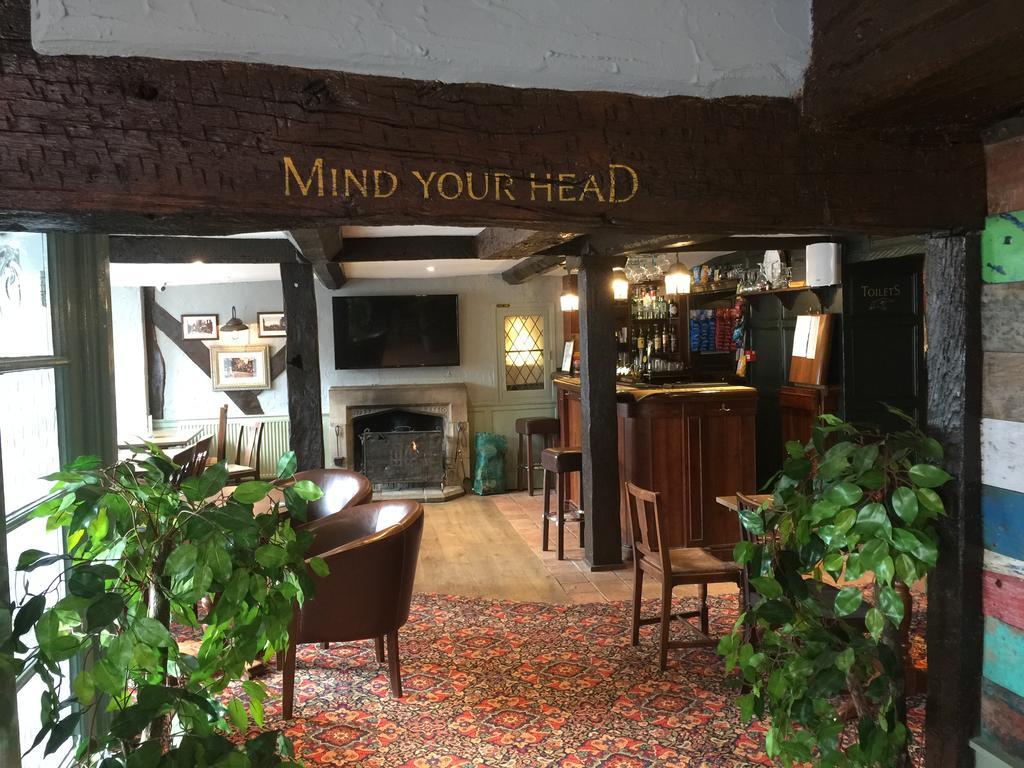 The Talbot Hotel Cleobury Mortimer Экстерьер фото