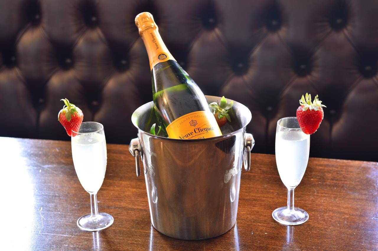 The Talbot Hotel Cleobury Mortimer Экстерьер фото