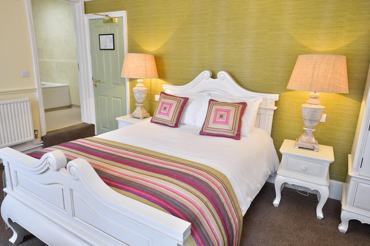 The Talbot Hotel Cleobury Mortimer Экстерьер фото