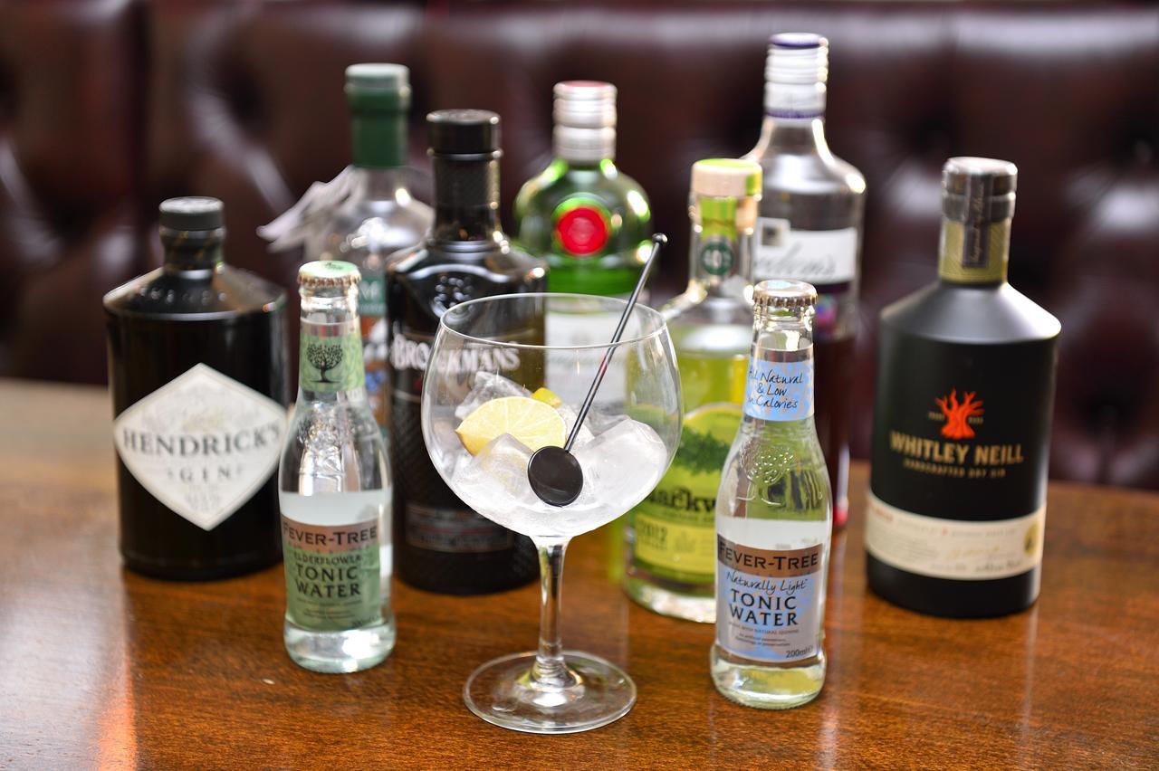The Talbot Hotel Cleobury Mortimer Экстерьер фото