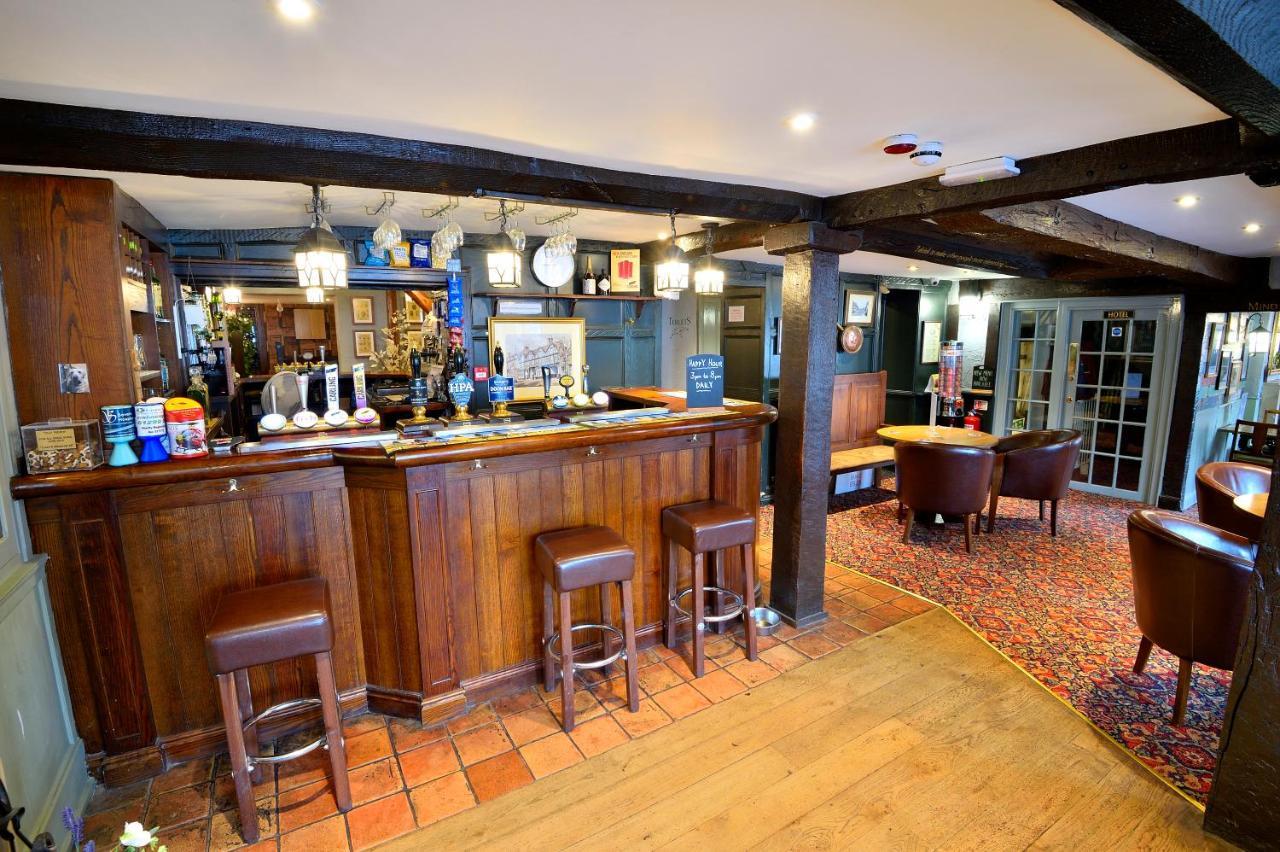 The Talbot Hotel Cleobury Mortimer Экстерьер фото