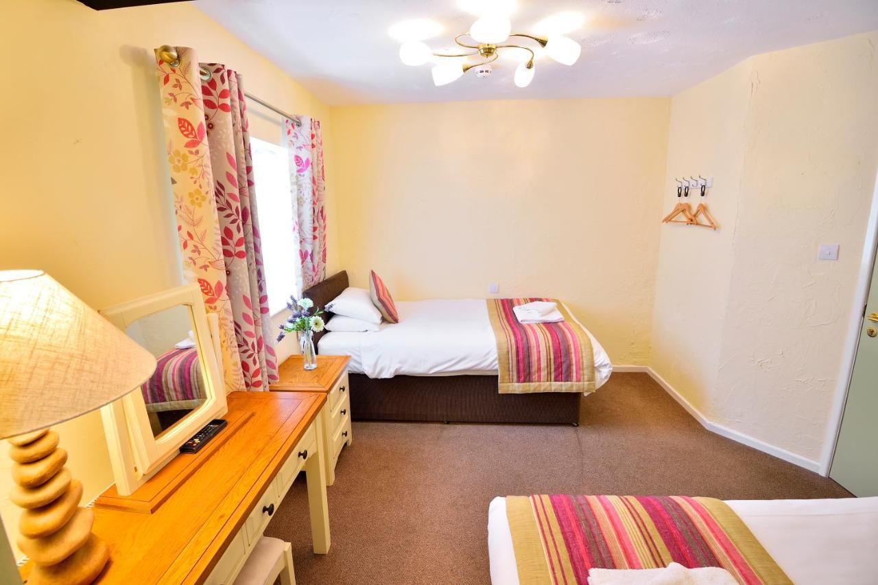 The Talbot Hotel Cleobury Mortimer Экстерьер фото