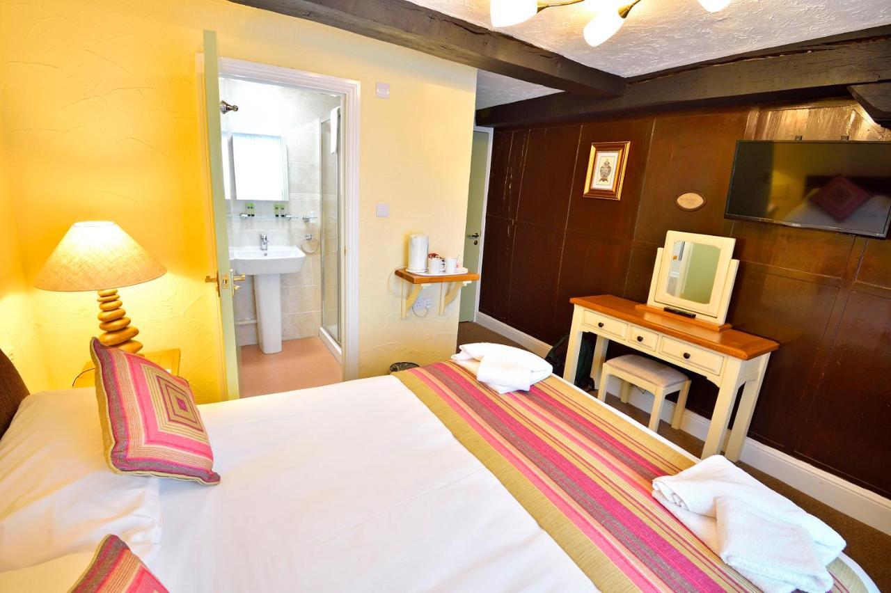 The Talbot Hotel Cleobury Mortimer Экстерьер фото